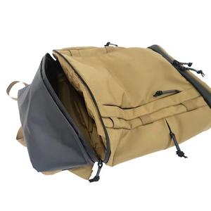 POST GENERAL_大容量多功能防潑水筒式後背包 （兩色選）