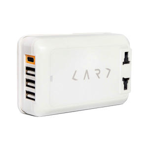 CARD_CA4-Pro Type-C 旅用萬國轉接頭充電器 (兩色選)