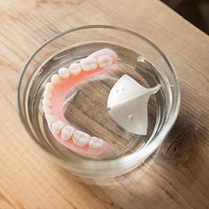 物 WOO Collective_銀杏 純錫抑菌器 隨身版