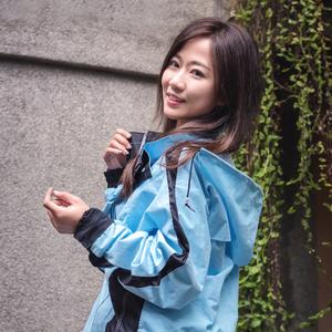 賀拉碩_兩件式機能環保棉質雨衣（杏仁餅海洋藍）